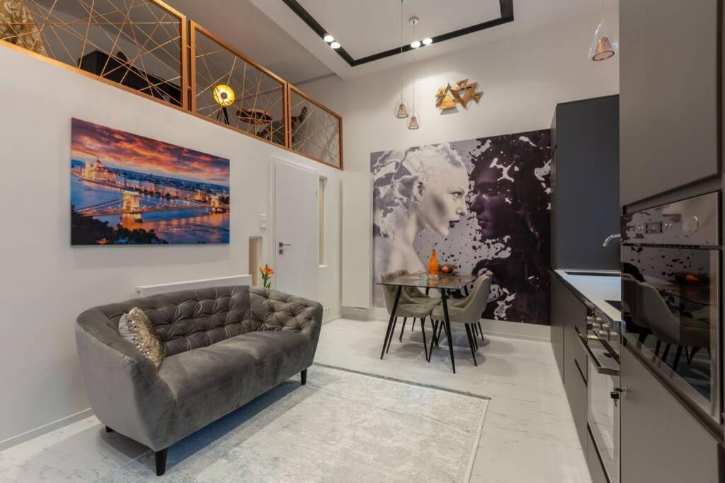 בודפשט Premium Apartment By Hi5-King Street'S Luxury Suite מראה חיצוני תמונה