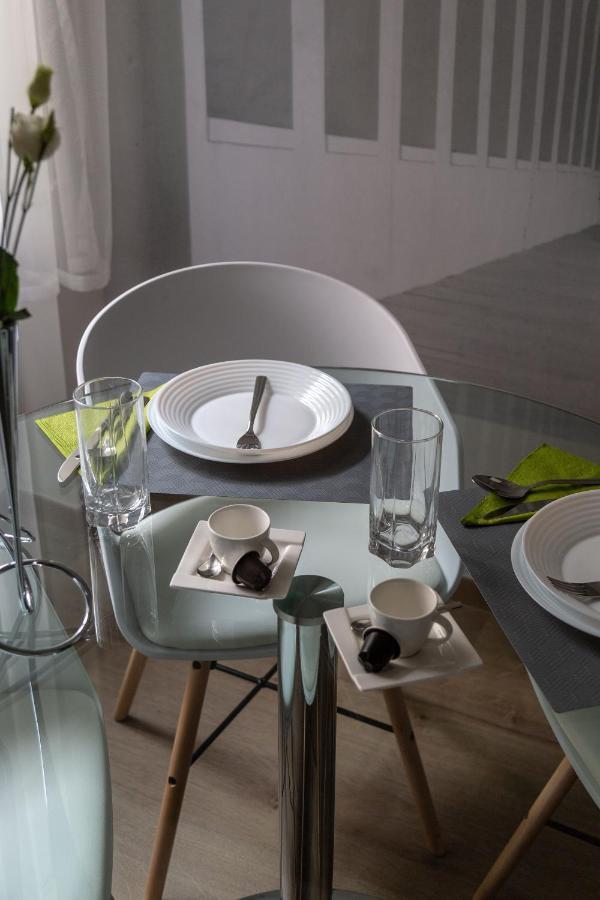 בודפשט Premium Apartment By Hi5-King Street'S Luxury Suite מראה חיצוני תמונה